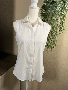 Sleeveless Collared Button-Front Blouse - White